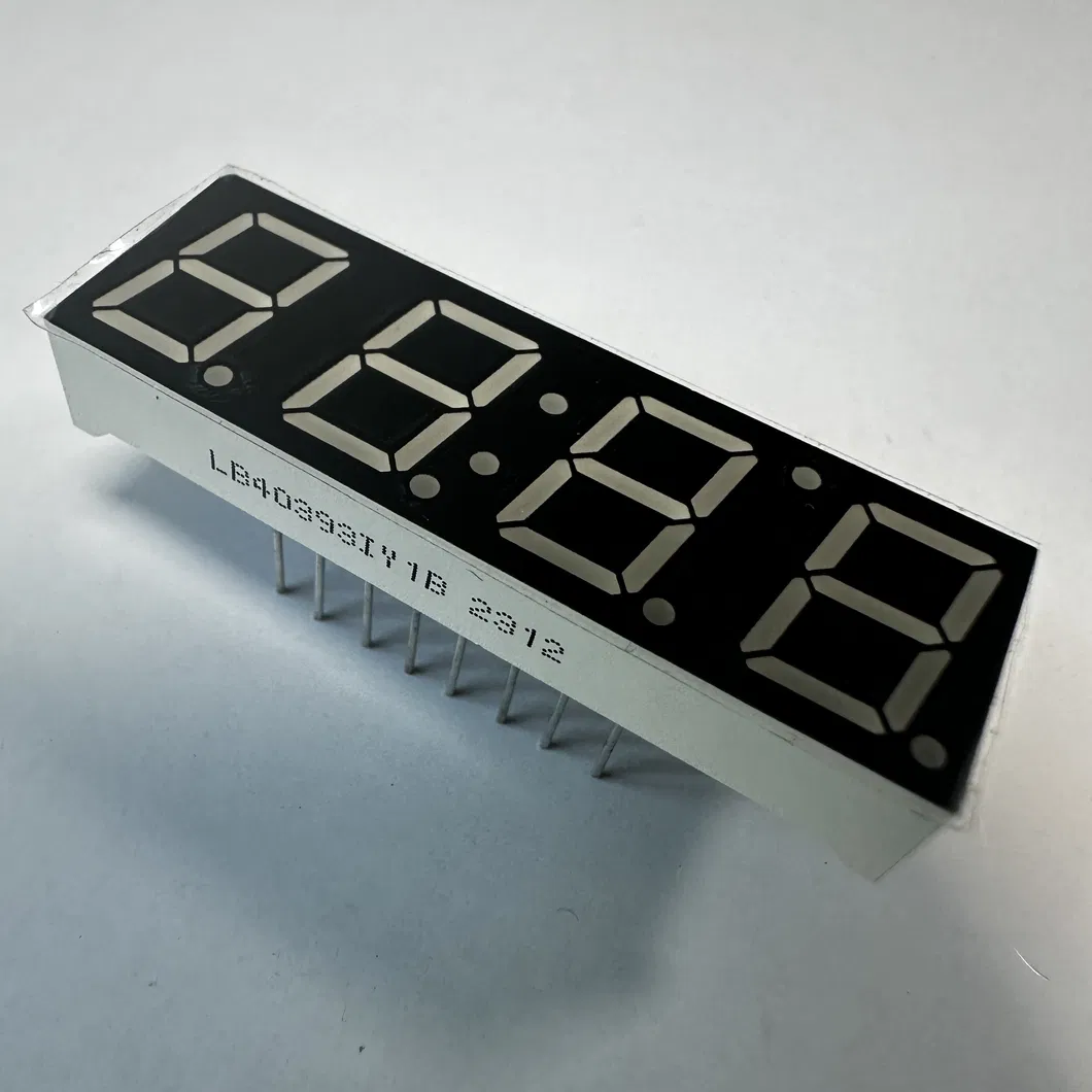 0.39"Желтый 7-сегментный светодиодный дисплей общей аноды для индикатора температуры и влажности 2